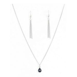 Drop in the ocean blue